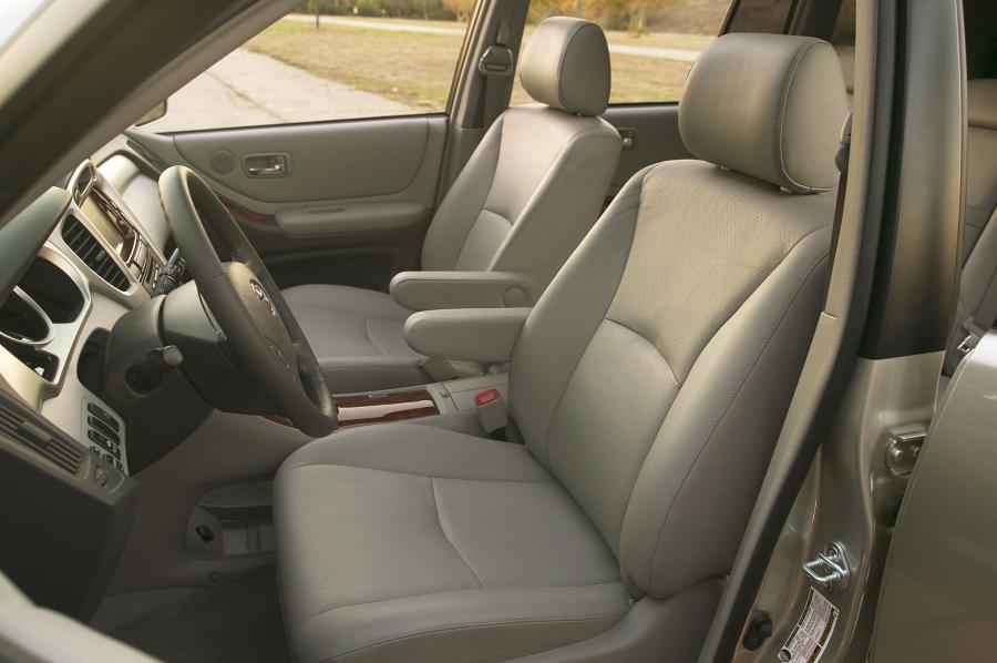  Toyota Highlander Hybrid 2005 года  (фото 4 из 24)